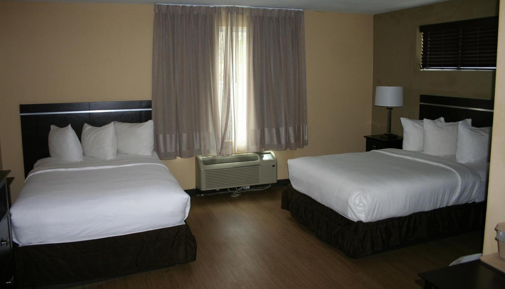 Mainstay Suites Jacksonville Near Camp Lejeune מראה חיצוני תמונה