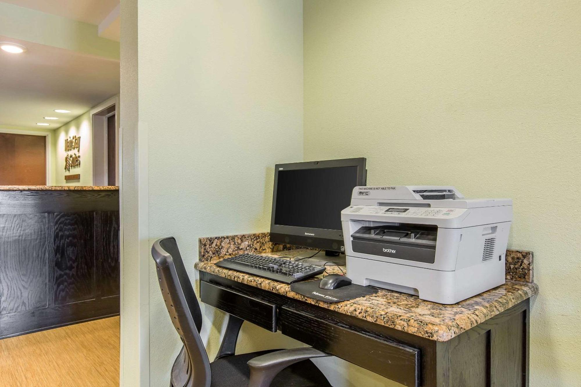 Mainstay Suites Jacksonville Near Camp Lejeune מראה חיצוני תמונה