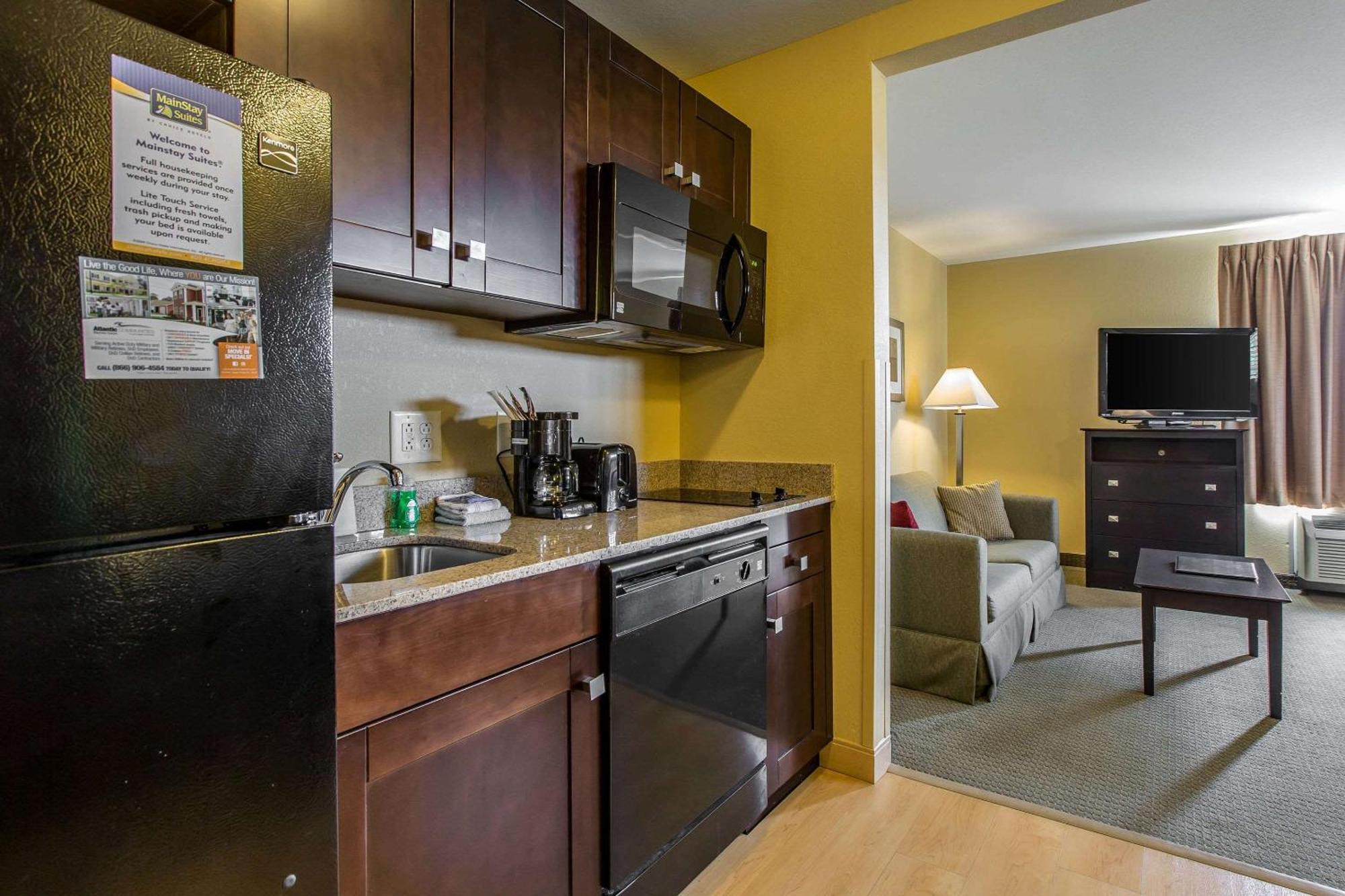 Mainstay Suites Jacksonville Near Camp Lejeune מראה חיצוני תמונה
